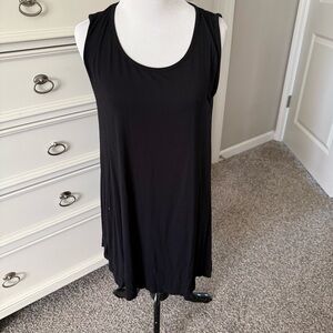 LARAC Black Elegant Top